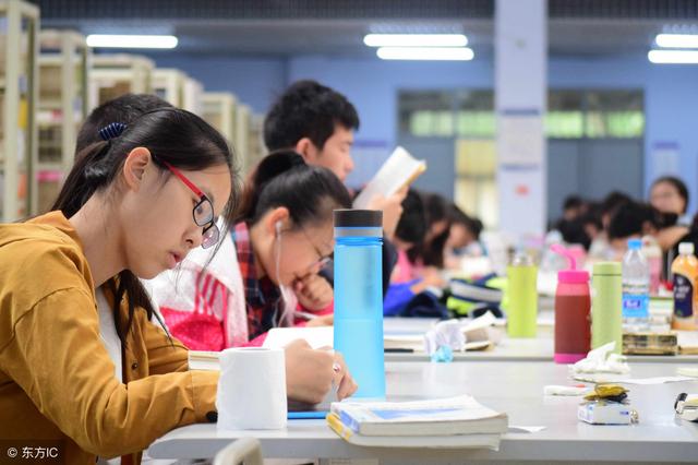 做到这5条阅卷“潜规则”,能让你<a href=http://www.zsdlxxw.com/listinfo-55-0.html target=_blank class=infotextkey><a href=http://www.zsdlxxw.com/listinfo-55-0.html target=_blank class=infotextkey>考研</a></a>初试多拿10分以上